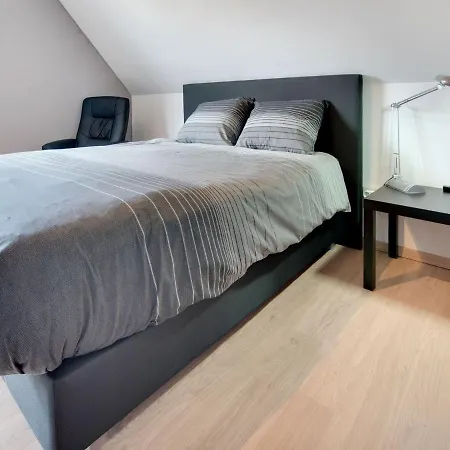 Casa vacanze Modern In With Garden De Haan